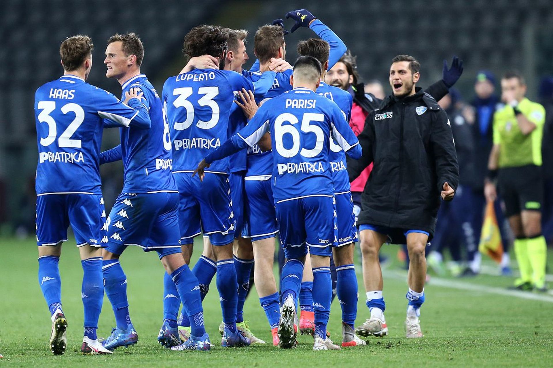 带笑容展现 带笑容展现